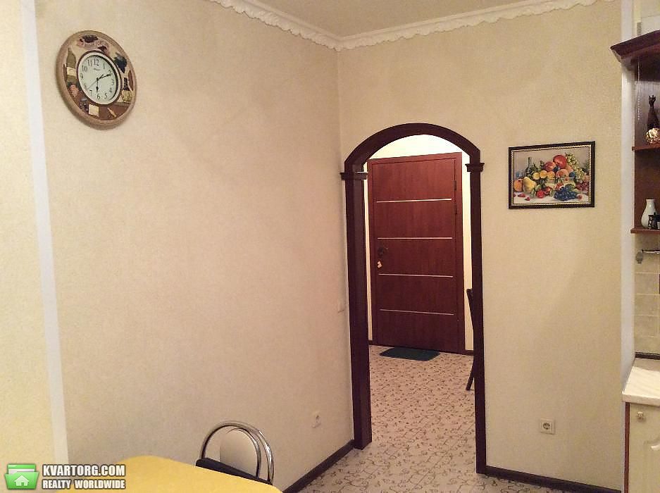 Rent out 1-room apartment. Киев,  Чавдар — photo 4
