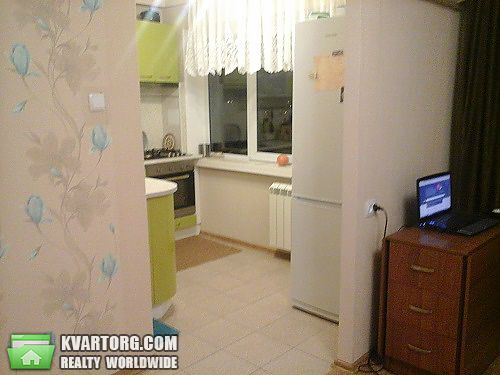 Rent out 2-room apartment. Киев,  Матеюка — photo 9