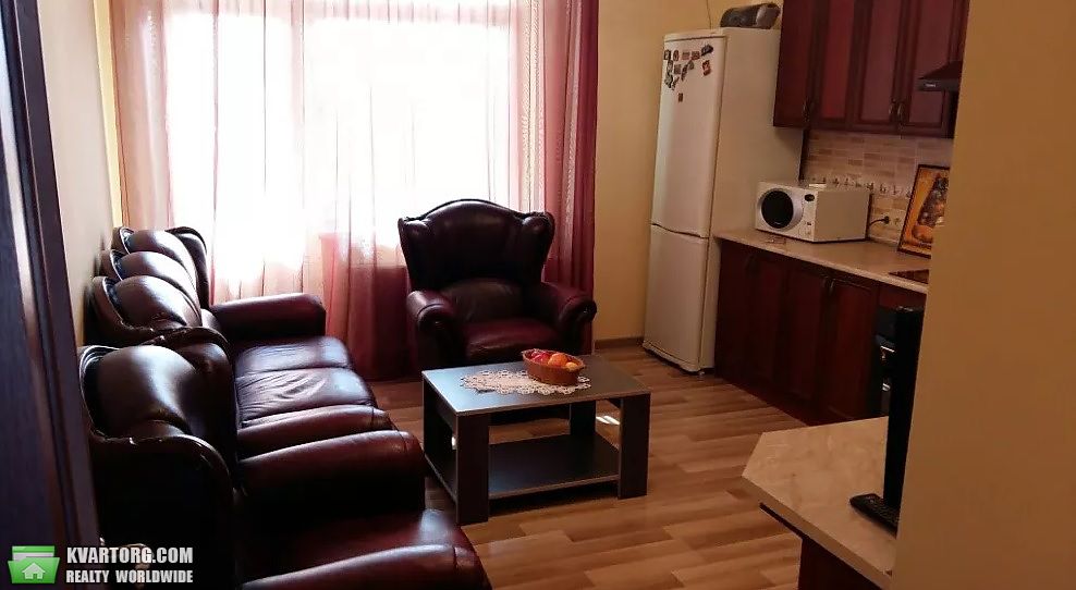 Rent out 1-room apartment. Киев, Чавдар 18 — photo 1