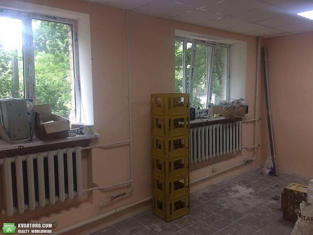 Rent out office. Киев,  Депутатская — photo 1