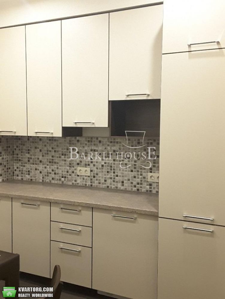 Rent out 2-room apartment. Киев,  Пушкинская — photo 5