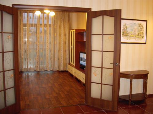 Rent out 3-room apartment. Одесса, Гимназическая — photo 1