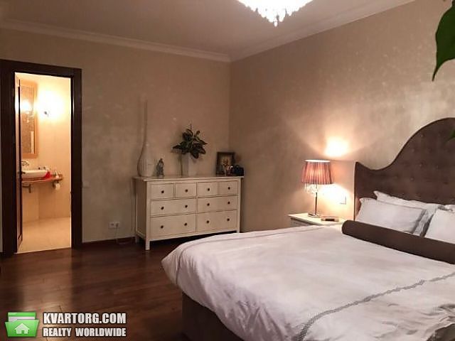 Sell 3-room apartment. Киев,  Воскресенская — photo 1