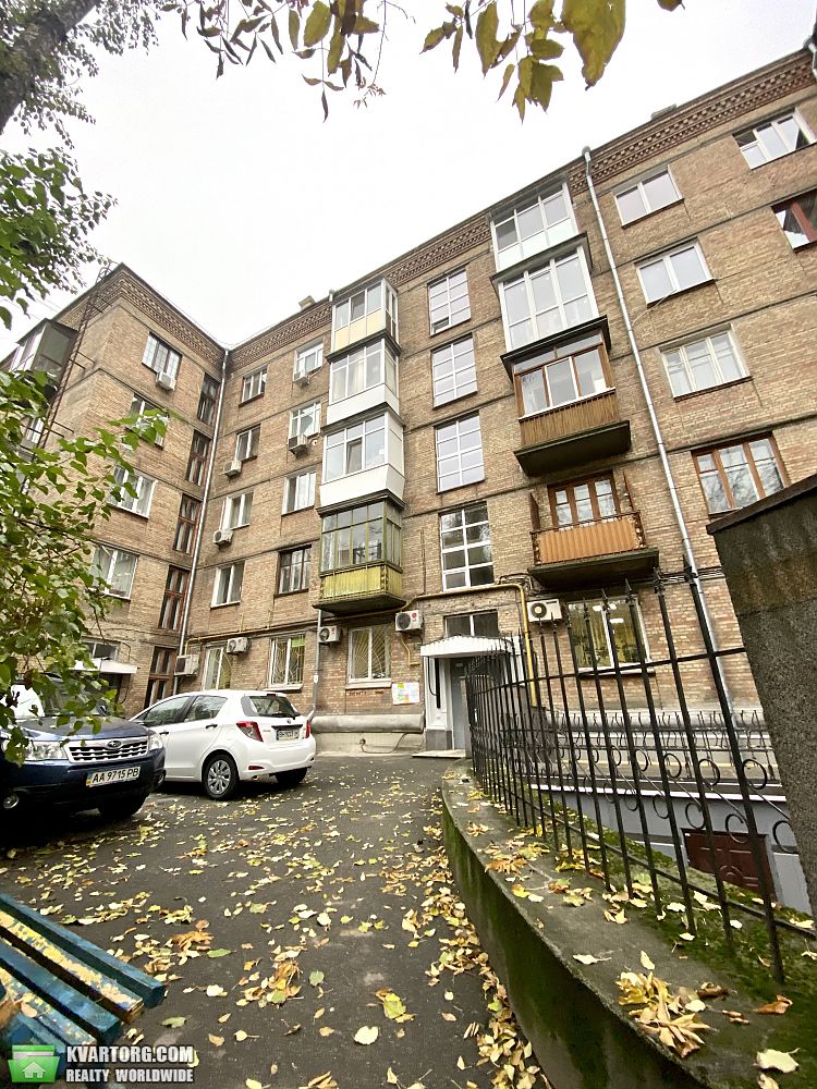 Sell 2-room apartment. Киев,  Щорса — photo 7