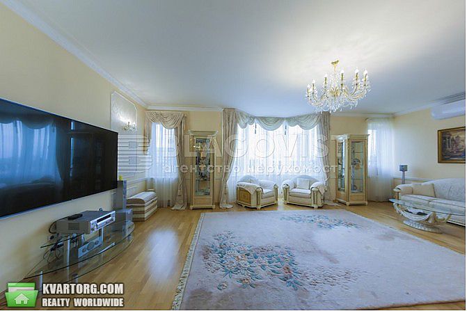 Sell 3-room apartment. Киев,  Молдавская — photo 1