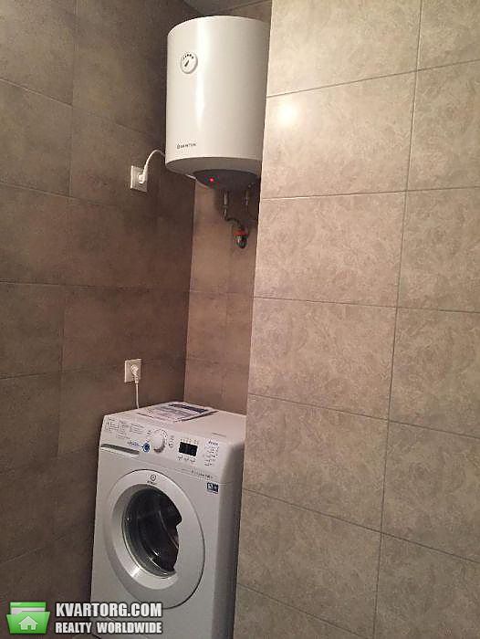 Rent out 3-room apartment. Киев,  Туманяна — photo 9