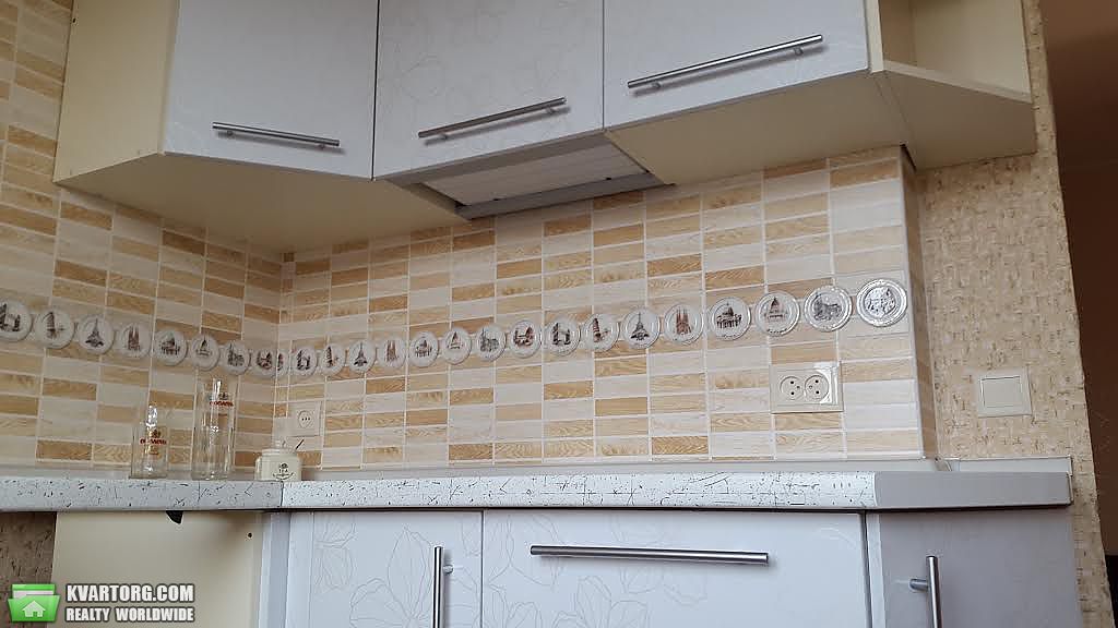 Sell 2-room apartment. Днепропетровск, Набережная Ленина — photo 1