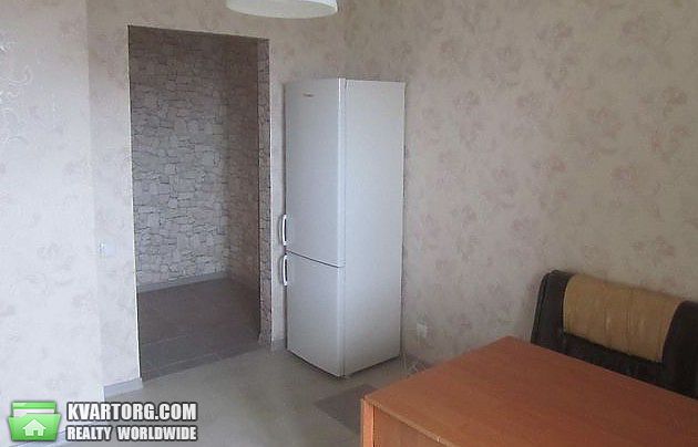 Rent out 2-room apartment. Киев,  Донца — photo 3