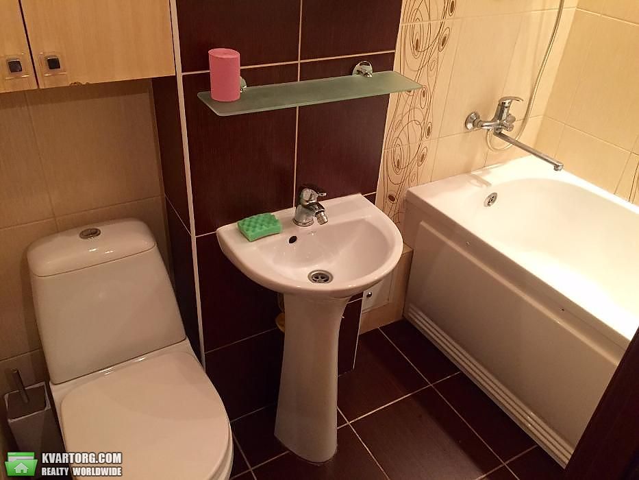 Sell 2-room apartment. Киев,  Салютная — photo 10