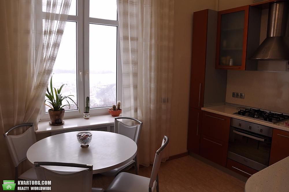 Rent out 3-room apartment. Киев,  Большая Житомирская — photo 7