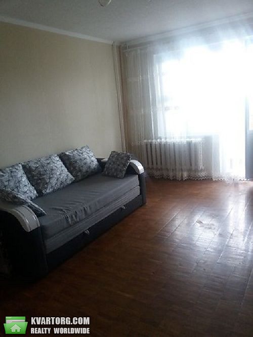 Rent out 1-room apartment. Киев,  Драйзера — photo 1