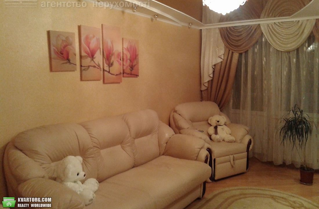 Sell 3-room apartment. Киев,  Гната Юры — photo 2