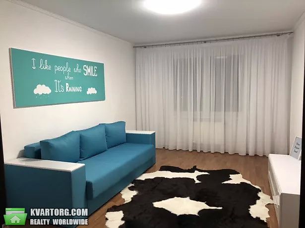 Rent out 2-room apartment. Киев,  Гмыри — photo 1