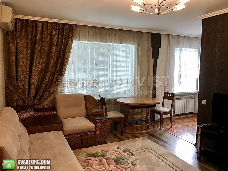 Rent out 2-room apartment. Киев,  Леси Украинки бул — photo 1