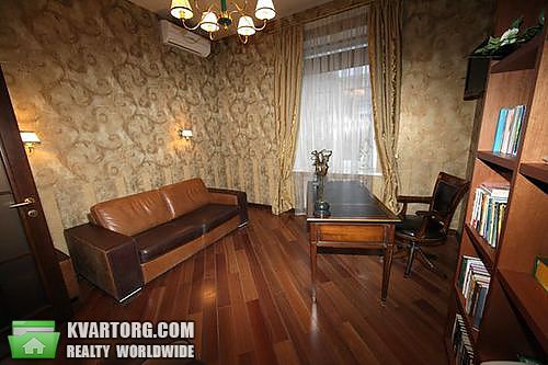 Sell 3-room apartment. Киев, Бессарабская пл — photo 2