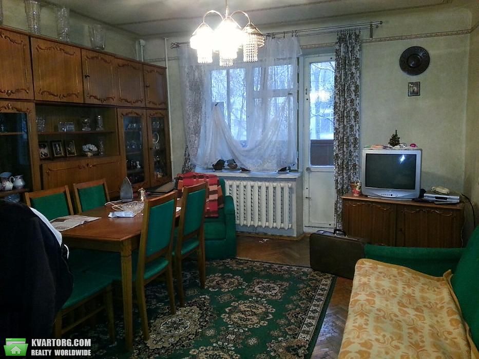 Sell 2-room apartment. Киев,  Артема — photo 1