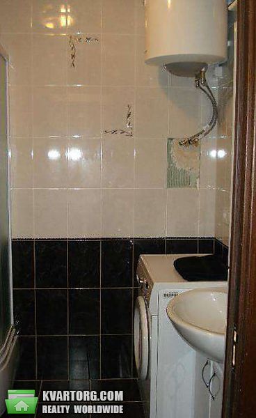 Rent out 1-room apartment. Киев, Вересневая — photo 2