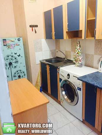 Sell 1-room apartment. Киев,  Фрунзе — photo 1