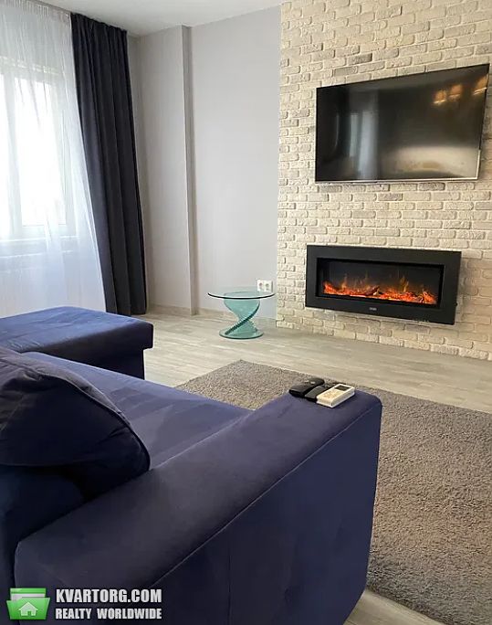 Rent out 2-room apartment. Киев,  Забилы — photo 1