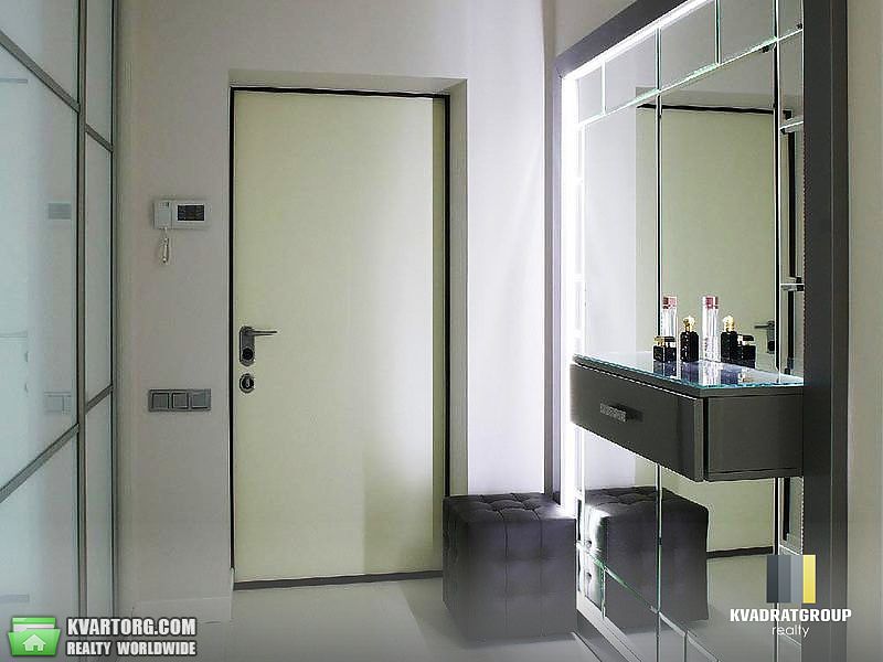 Rent out 3-room apartment. Днепропетровск, Павла Ниринберга — photo 1