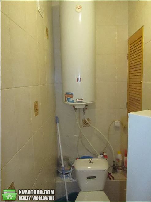 Sell 2-room apartment. Киев,  Урловская — photo 3