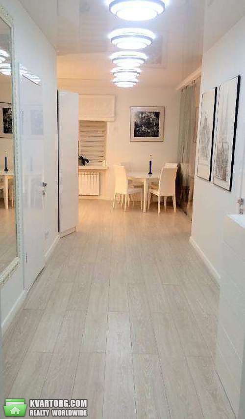 Sell 2-room apartment. Киев,  Вузовская — photo 4