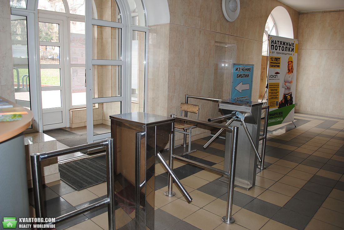 Rent out office. Киев,  Вышгородская — photo 3
