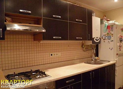 Sell 3-room apartment. Киев,  Антонова — photo 1