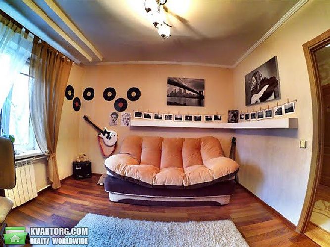 Sell 2-room apartment. Киев,  Маяковского — photo 1