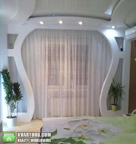 Sell 3-room apartment. Киев, Урловская — photo 1