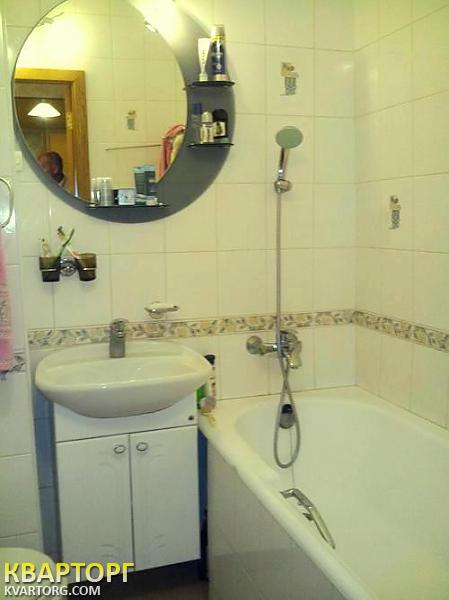 Sell 2-room apartment. Киев, Гарматная 42 — photo 2