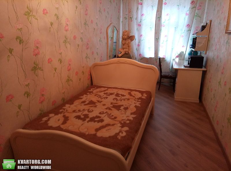 Rent out 3-room apartment. Киев,  Грушевского — photo 7