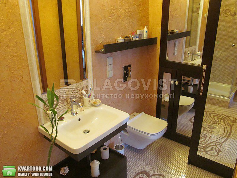 Rent out 2-room apartment. Киев, Деловая — photo 5