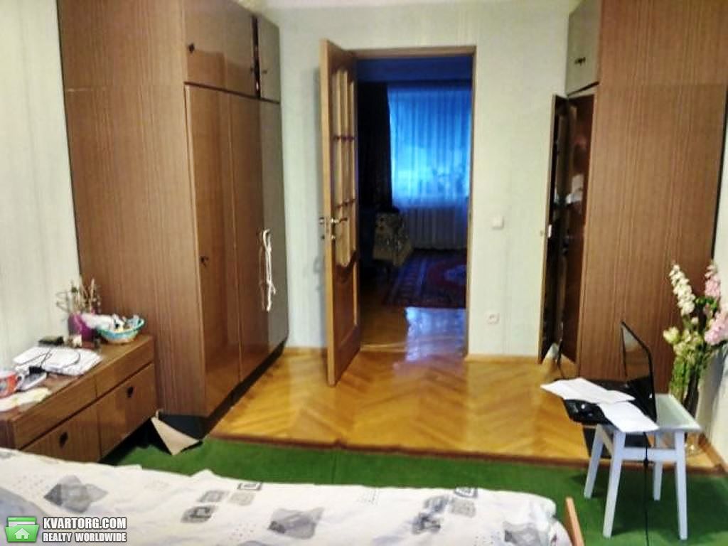 Sell 2-room apartment. Киев,  Строителей — photo 2