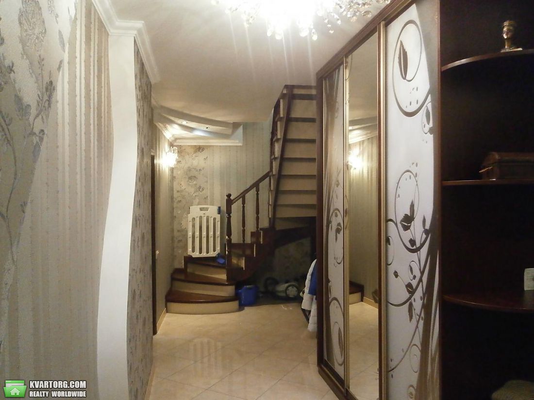 Rent out 3-room apartment. Киев,  Днепровская наб — photo 6