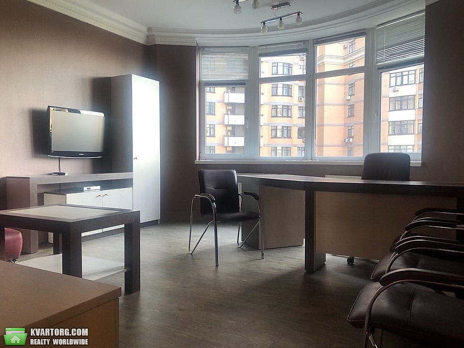 Rent out office. Киев, Старонаводницкая — photo 1