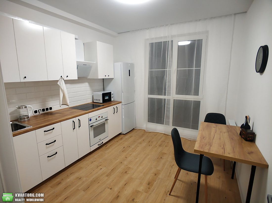 Rent out 1-room apartment. Киев,  Трутенко — photo 5