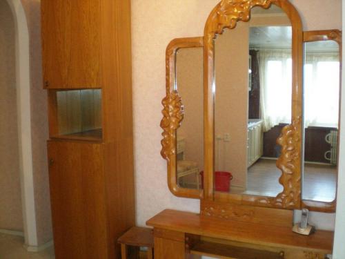 Rent out 2-room apartment. Днепропетровск, белгородская — photo 1