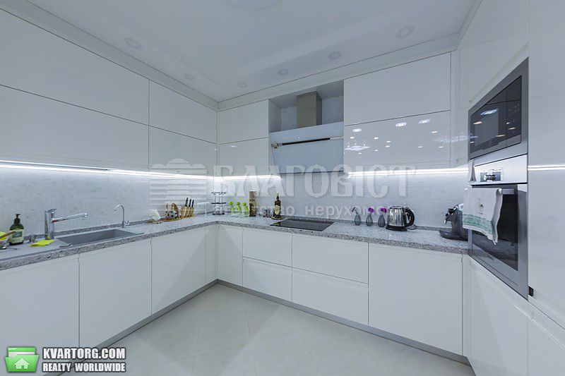 Sell 2-room apartment. Киев,  Вышгородская — photo 8