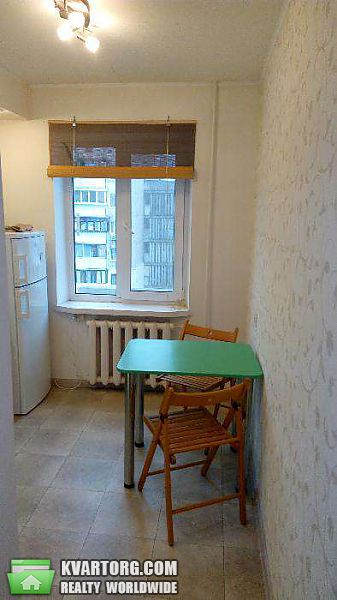 Sell 1-room apartment. Киев, Новомостицкая — photo 1