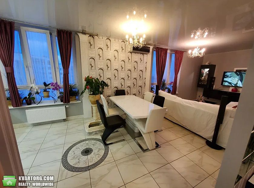 Sell 2-room apartment. Киев,  Глушкова пр — photo 2