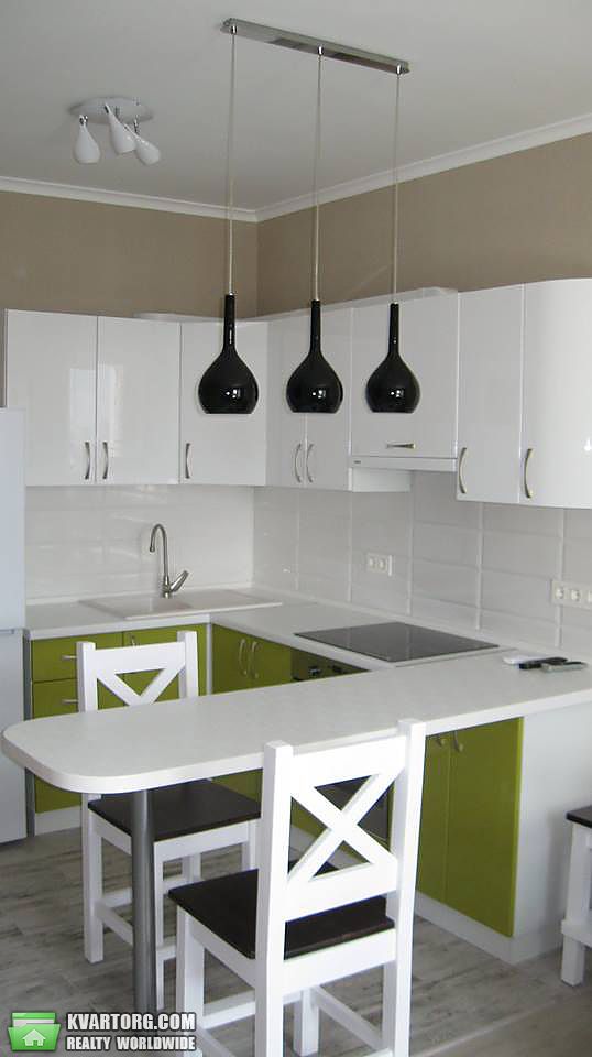 Rent out 1-room apartment. Киев,  Кондратюка — photo 1