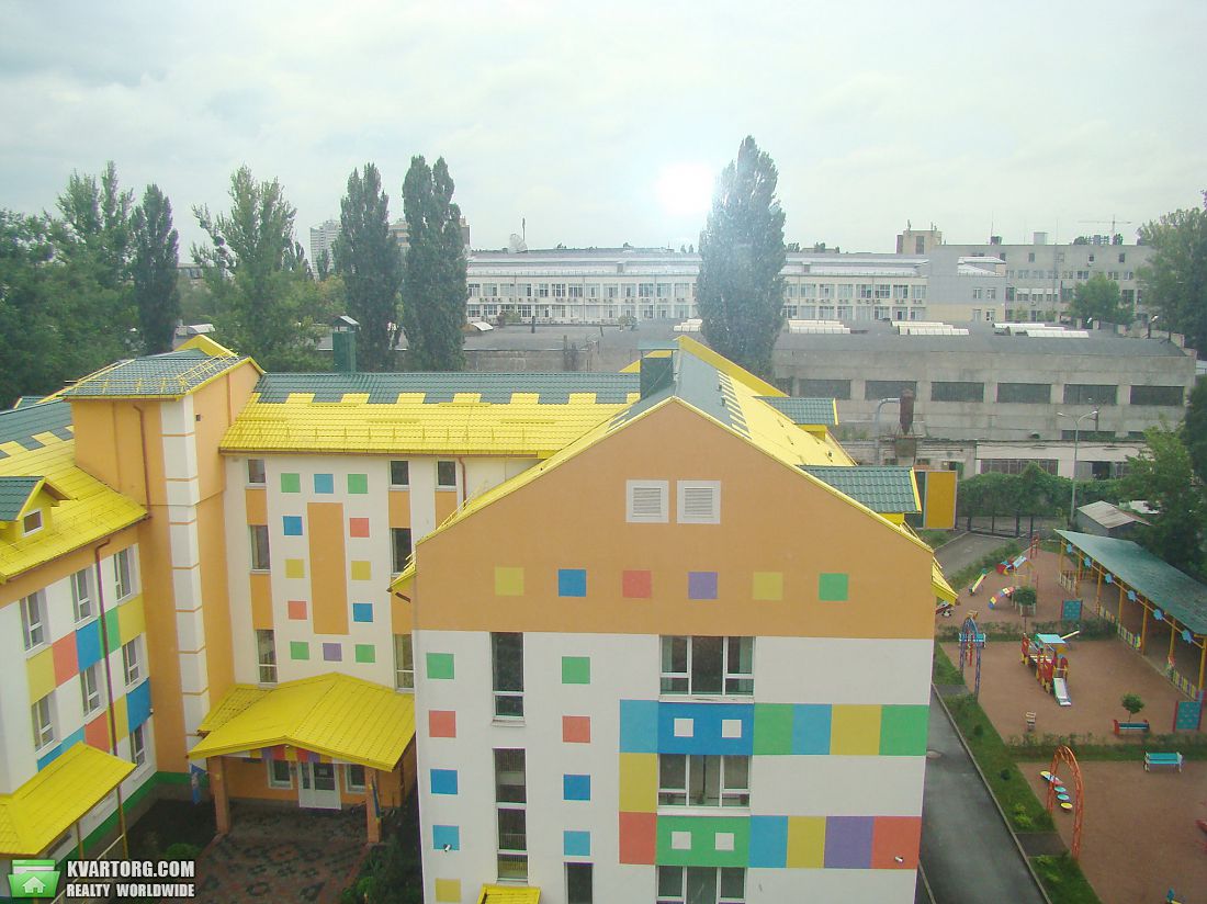 Sell 2-room apartment. Киев,  Дегтяревская — photo 8