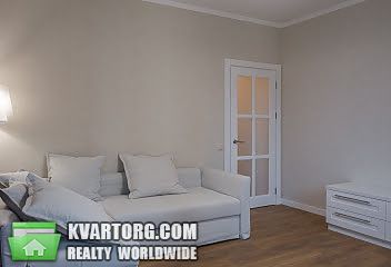 Rent out 2-room apartment. Киев,  Антоновича — photo 1