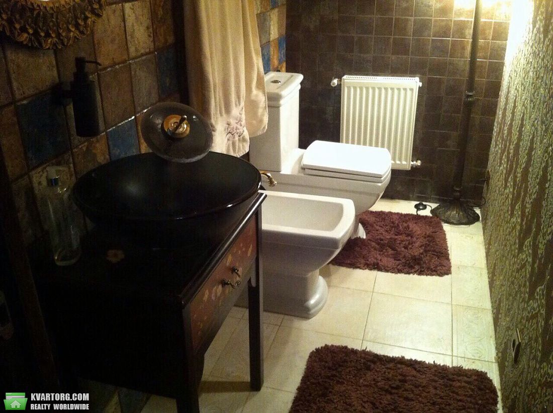 Rent out house. Киев,  Садовая — photo 5