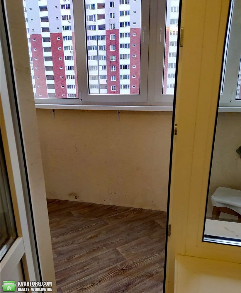 Rent out 1-room apartment. Киев, Балтийский — photo 9