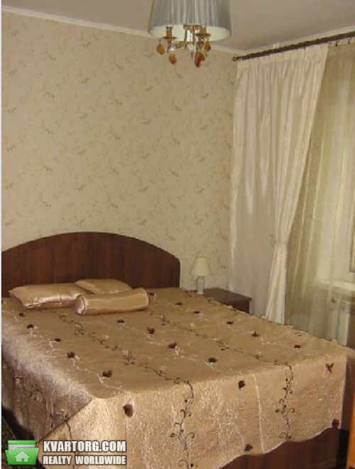 Sell 3-room apartment. Киев,  Ревуцкого — photo 1
