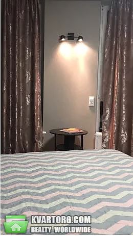 Rent out 1-room apartment. Киев,  Воссоединения пр — photo 1
