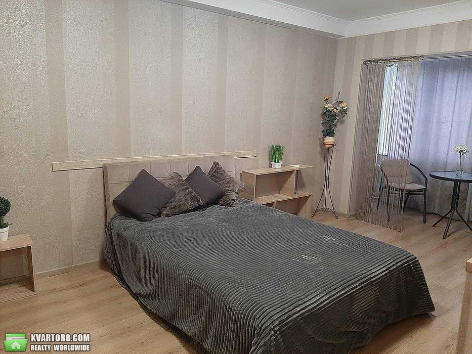 Sell 1-room apartment. Киев,  Оболонский пр — photo 1