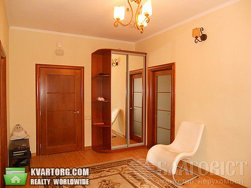Sell 2-room apartment. Киев,  Щорса — photo 7